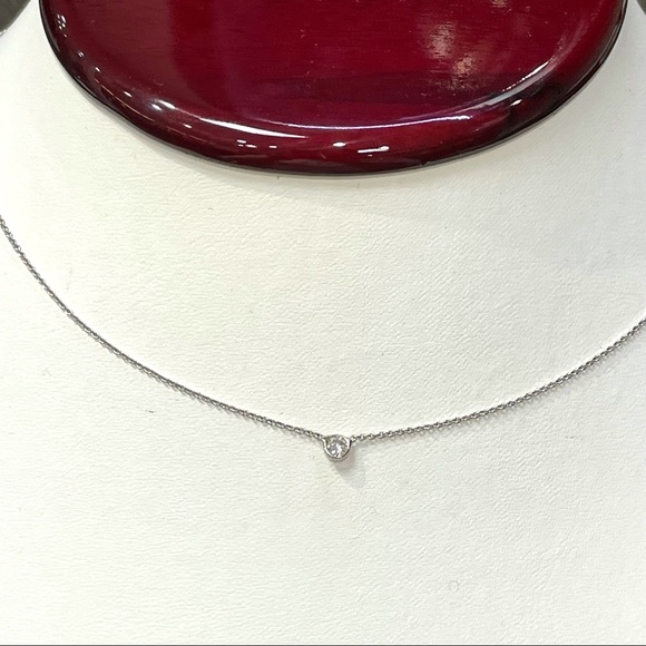 Beautiful Diamond Solitaire Necklace .15CT in solid 14k White Gold 16.5” - Picture 5 of 6